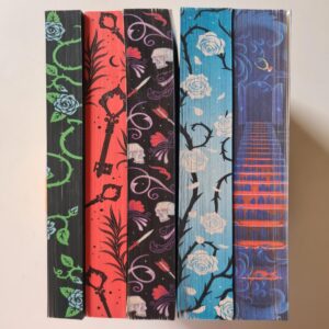 5 boeken met bedrukte boekblokken.